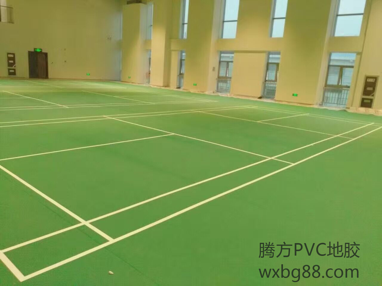 腾方羽毛球场地胶
