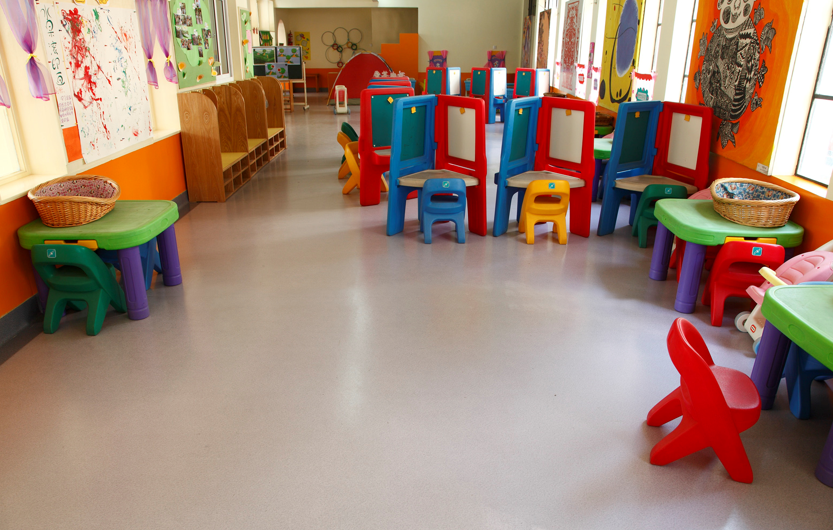 幼儿园用的塑胶地板