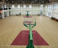 腾方对劣质篮球场用木纹塑胶地板说NO!