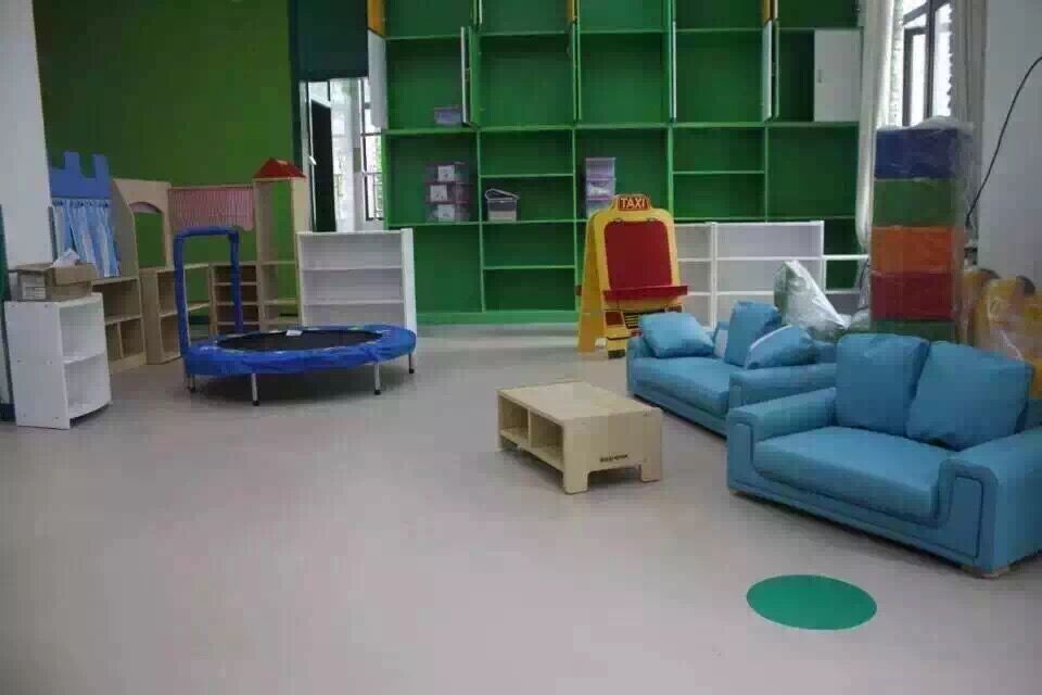 儿童游乐园为何首选PVC塑胶地板【腾方PVC地板】