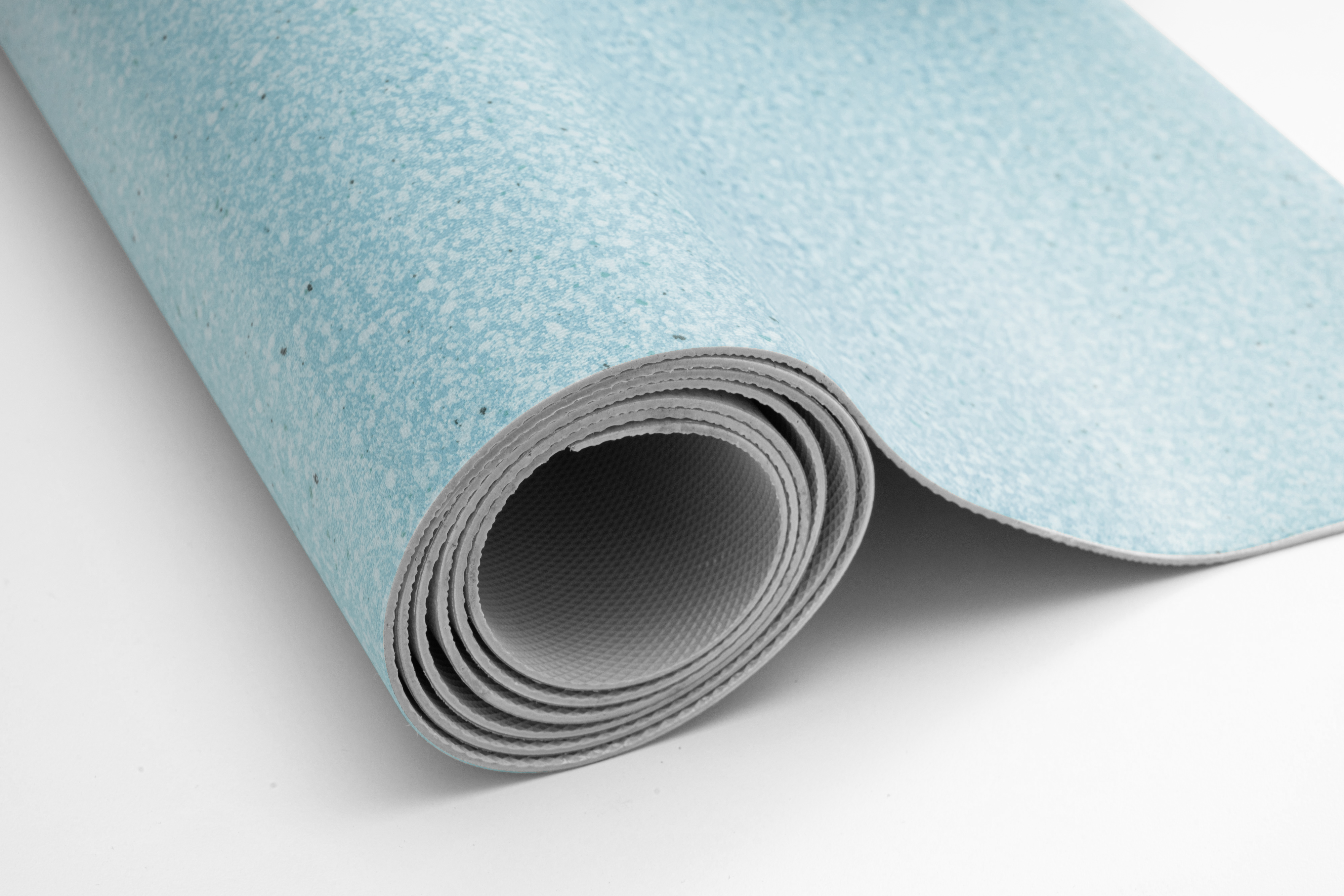 教你如何正确区分橡胶地板与PVC塑胶地板【腾方PVC地板】