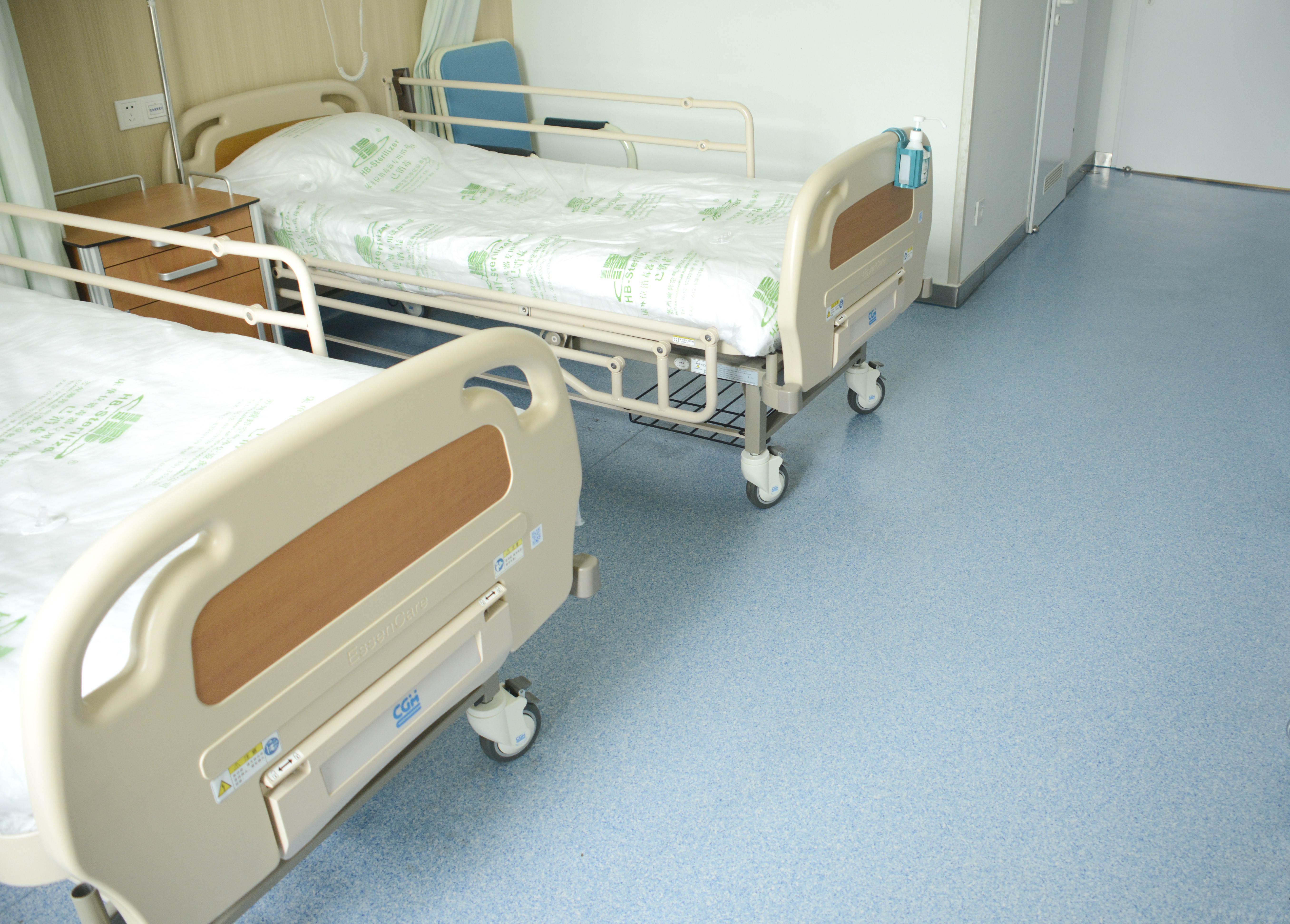 医院PVC塑胶地板有哪些特殊优势【腾方PVC地板】