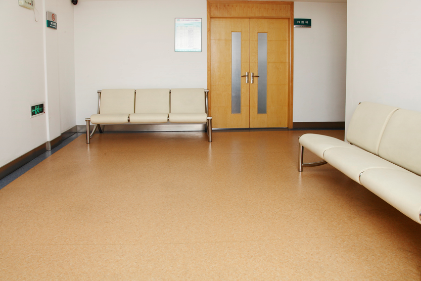 养老院专用PVC塑胶地板为何普及【腾方PVC地板】