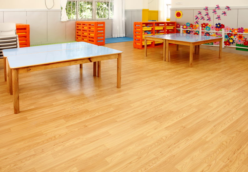 木纹pvc塑胶地板，满足您的品质需求【腾方PVC地板】